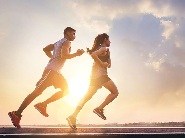 Chạy bộ có giảm mỡ bụng không? Gợi ý bài tập chạy bộ hiệu quả