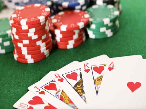 Các loại poker phổ biến trên thị trường game
