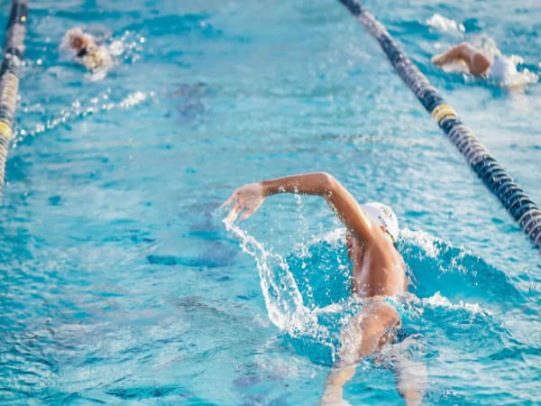 Lợi ích của bơi lội là gì, có phải ai cũng phù hợp để bơi
