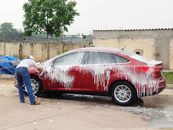 Nhìn thấy gái đẹp rửa xe có ý nghĩa gì?