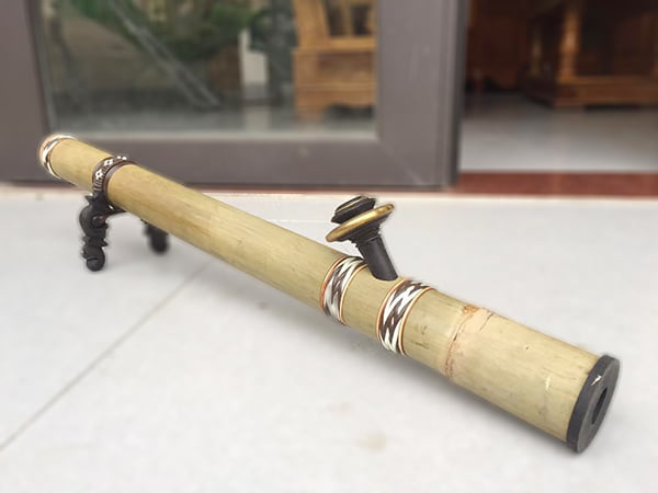 Nằm mơ thấy điếu cày có con số gì may mắn