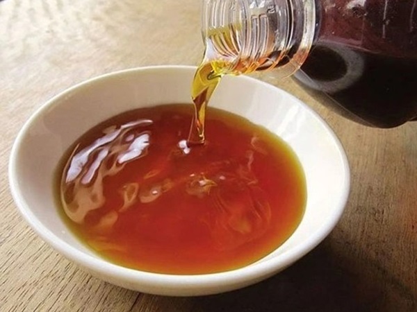 Ngủ mơ thấy nước mắm cảnh báo điều gì về sức khỏe?