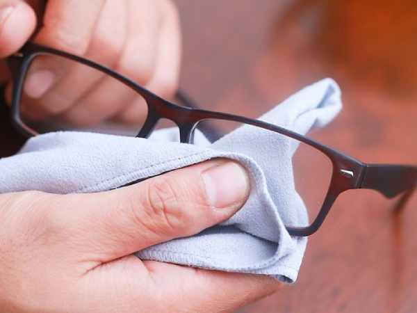 Mơ thấy mua kính đeo mắt