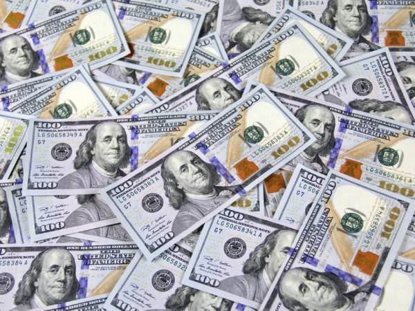 Mơ thấy tiền đô hé lộ đường tài chính tương lai ra sao?