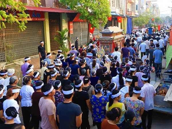 Luận giải chi tiết nằm mơ thấy đi đám ma là điềm gì?