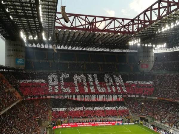 Sân Giuseppe Meazza - Thánh địa bóng đá thành Milan