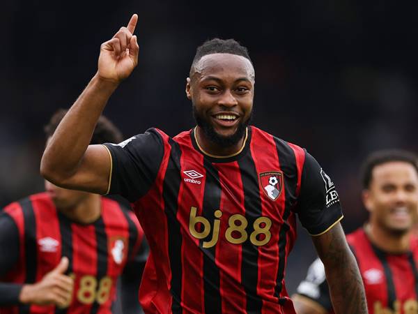 Tác động chiến thuật của Semenyo